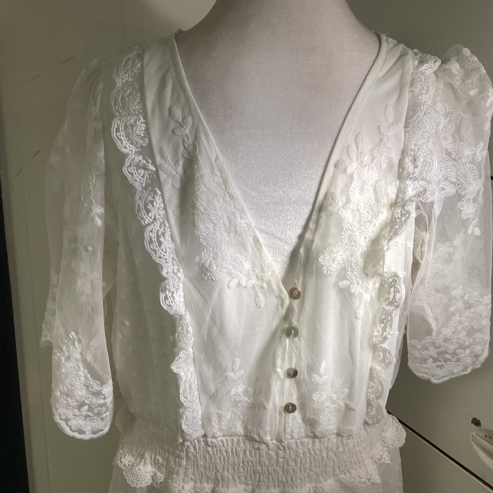 Summer white dress whimsical see thru MUST SEE PRARIE STYLE. WEDDING ? PROM.🌹 - Picture 12 of 15